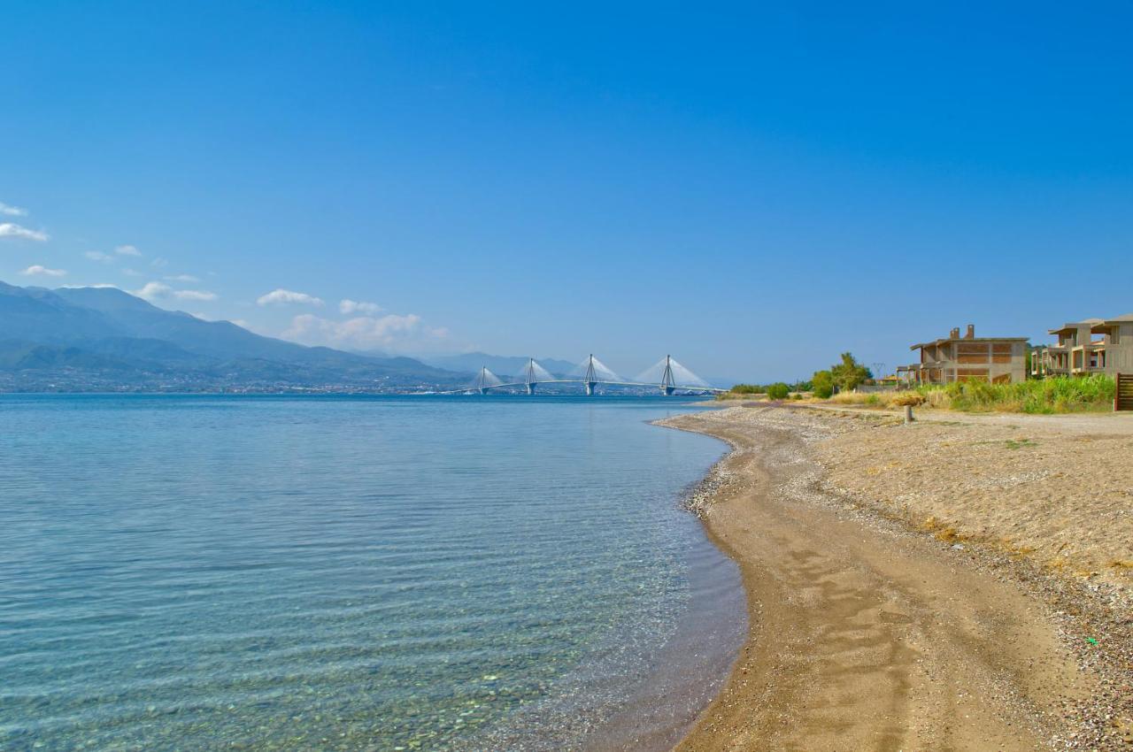 Epipleon Luxury Suites -102- Δωμάτιο 45Τμ Με Βεράντα 35Τμ Μπροστά Στη Θάλασσα Nafpaktos エクステリア 写真